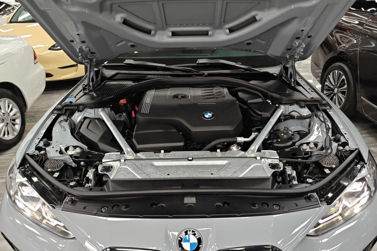 BMW 4 Series 2023 car image #20