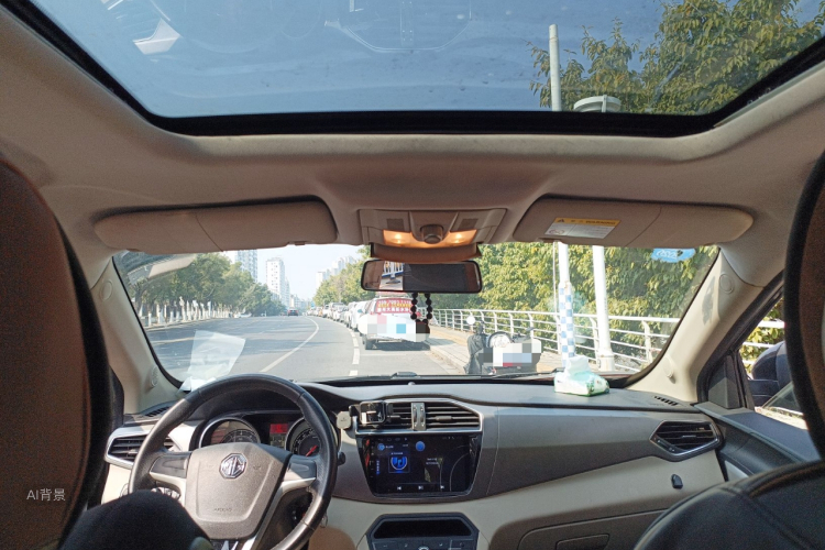 MG GS 2015 car image #20