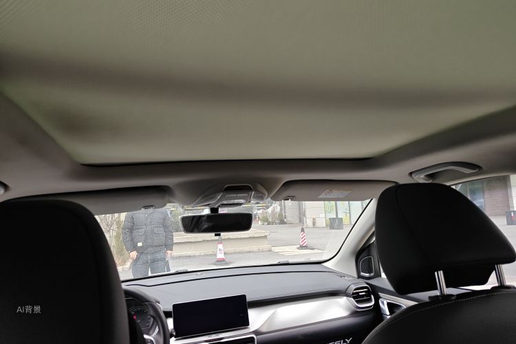 GEELY Coolray 2019 #20 GEELY Coolray 2019 car image #20
