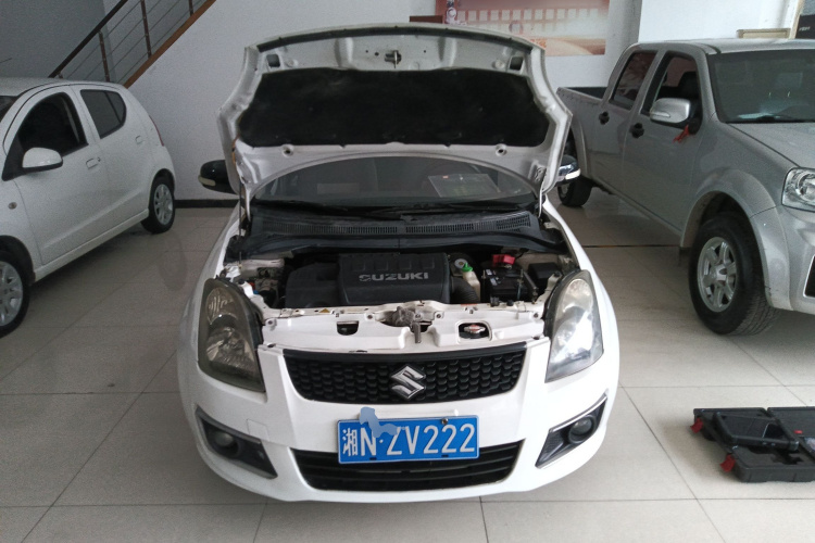 Suzuki Swift 2015 car image #20