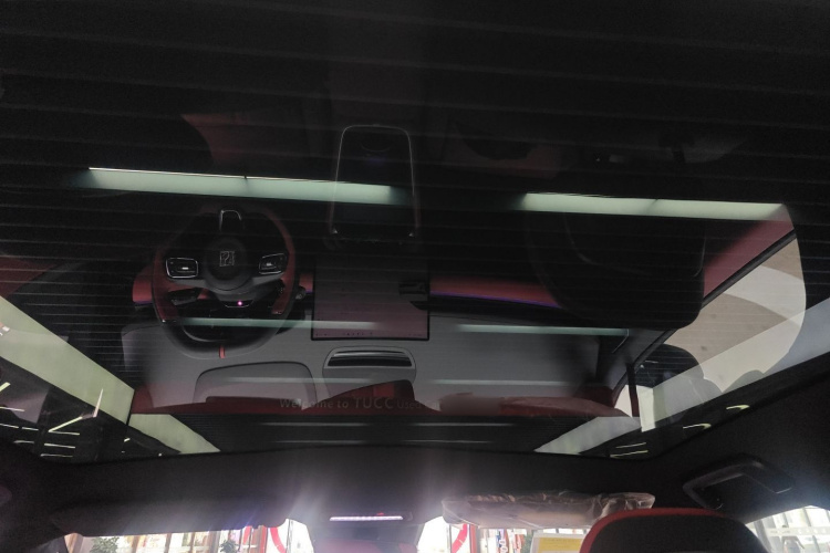 极氪 极氪007GT 2026 汽车图片 #20