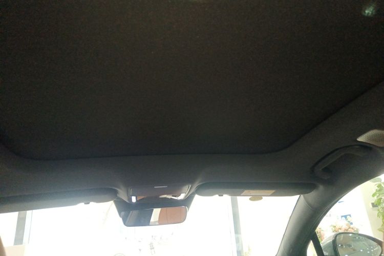 BYD HanL 2025 #20 BYD HanL 2025 car image #20