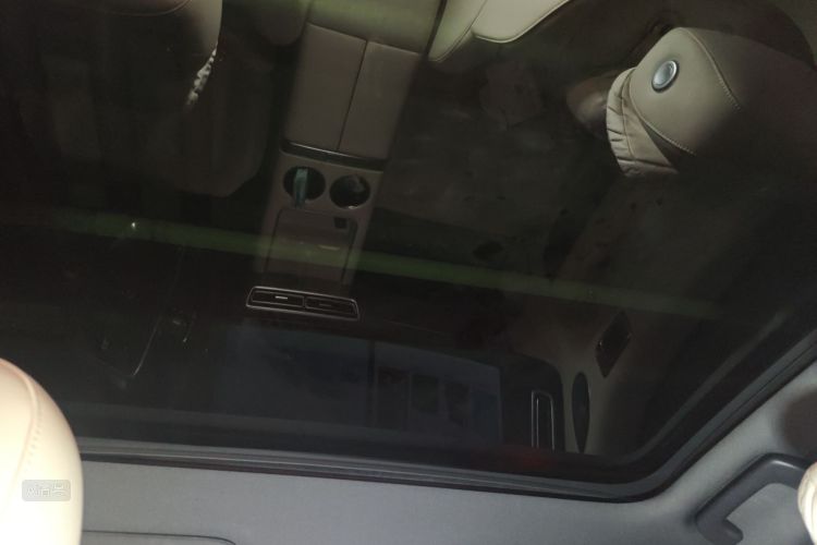 Li L6 2025 imagen de coche #20