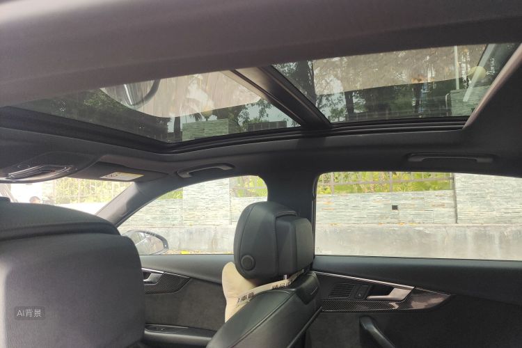 Audi A4L 2021 car image #20