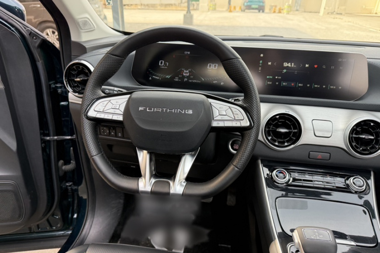 Forthing T5 EVO 2024 imagem de carro #20