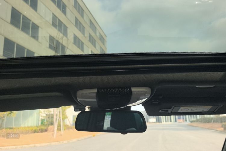 Mercedes-Benz GLK Class 2016 car image #20