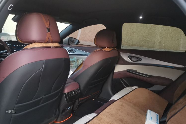 BYD Seal 07 DM-i 2025 #20 BYD Seal 07 DM-i 2025 car image #20