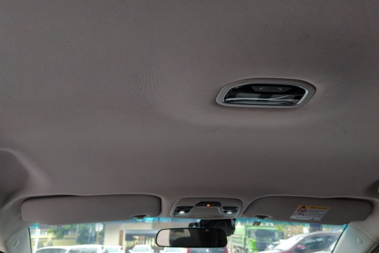 GEELY Emgrand 2020 car image #20