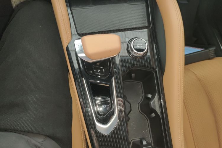 GEELY Monjaro 2023 #20 GEELY Monjaro 2023 car image #20