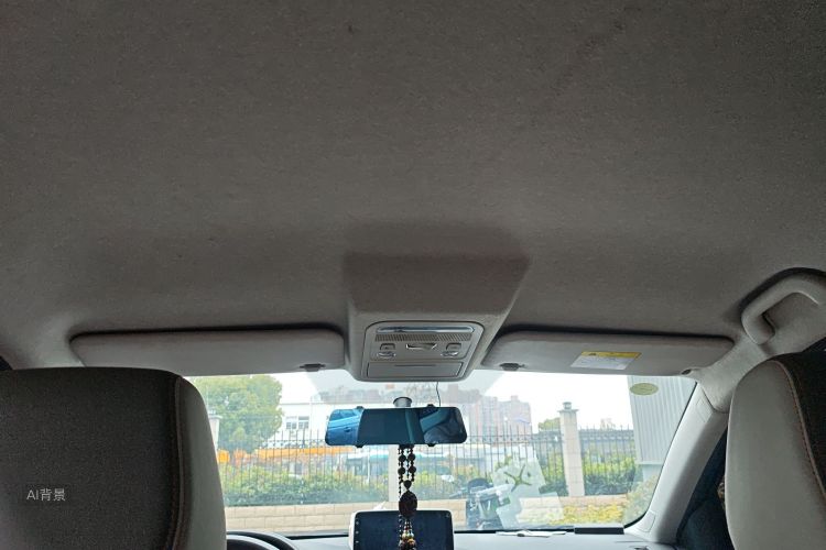 T5 2023 car image #20