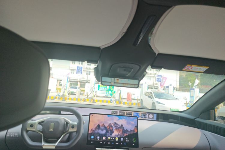 Avatr 12 2025 car image #20