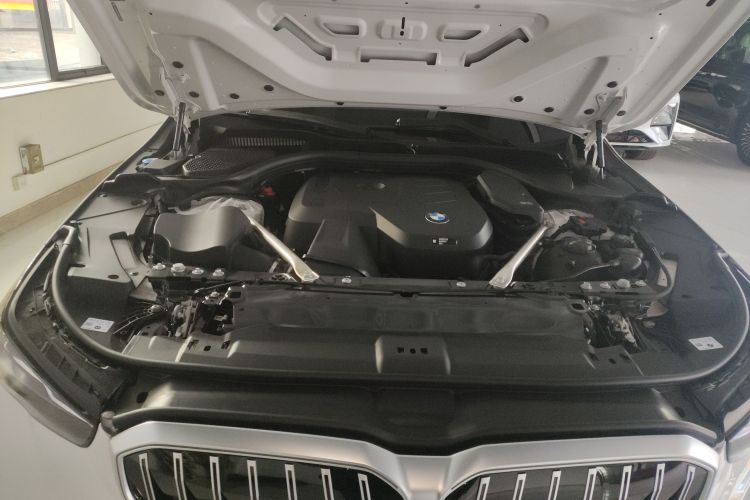 BMW 5 Series 2026 immagine di auto #20