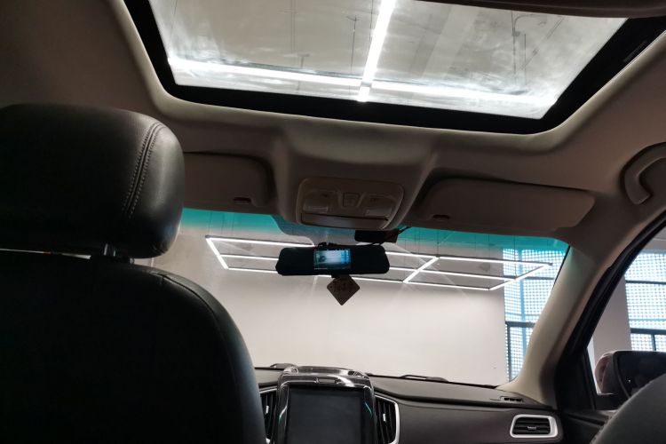 SWM斯威汽车 SWM斯威X7 2017 汽车图片 #20