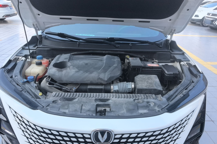 Changan UNI-T 2022 car image #20