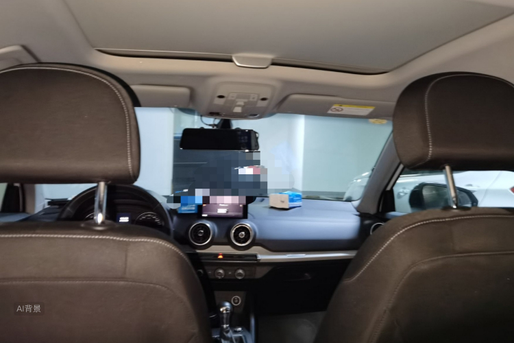 Q2L 2021 car image #20