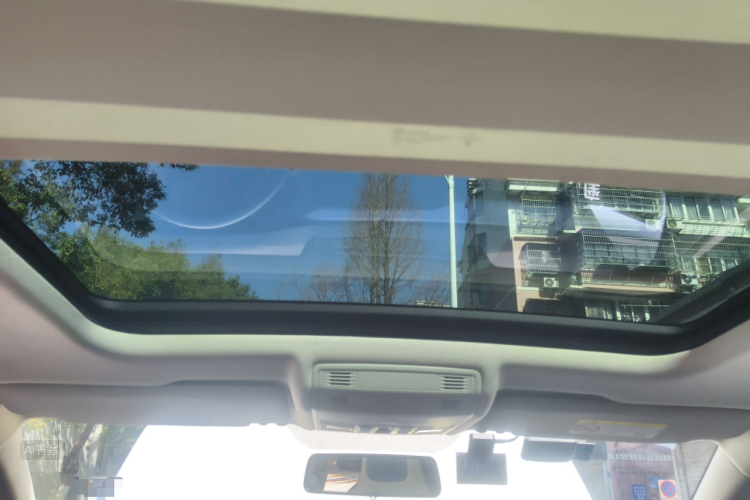 Volkswagen T-Cross 2019 car image #20