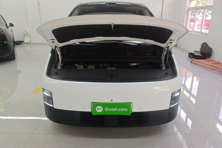 理想汽车 理想MEGA 2025 汽车图片 #20