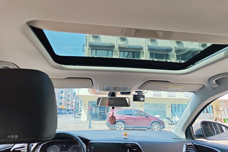 VS5 2024 car image #20