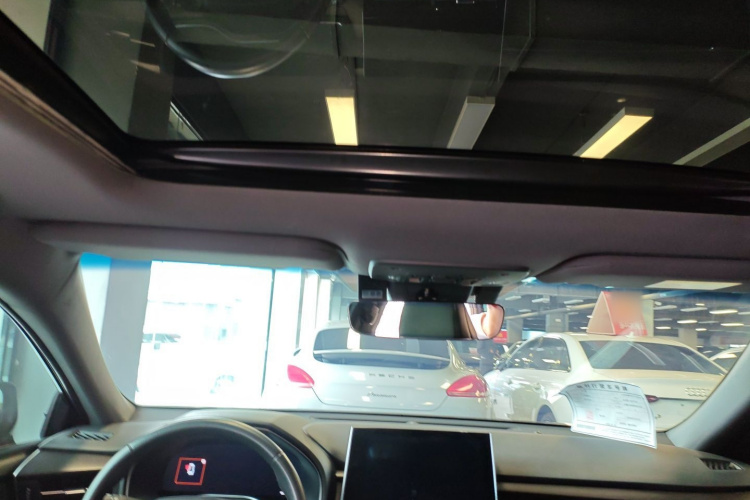 Toyota Avalon 2023 car image #20