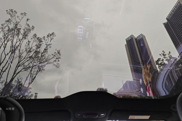 MI SU7 Ultra 2025 car image #20