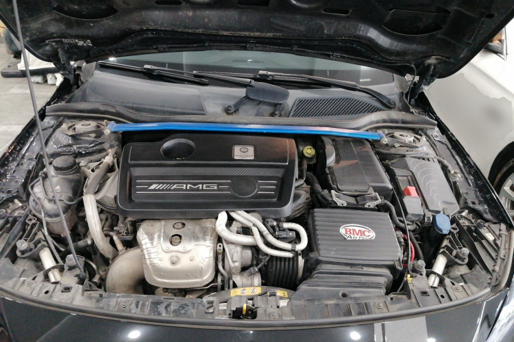 Mercedes-Benz GLA AMG 2018 car image #20