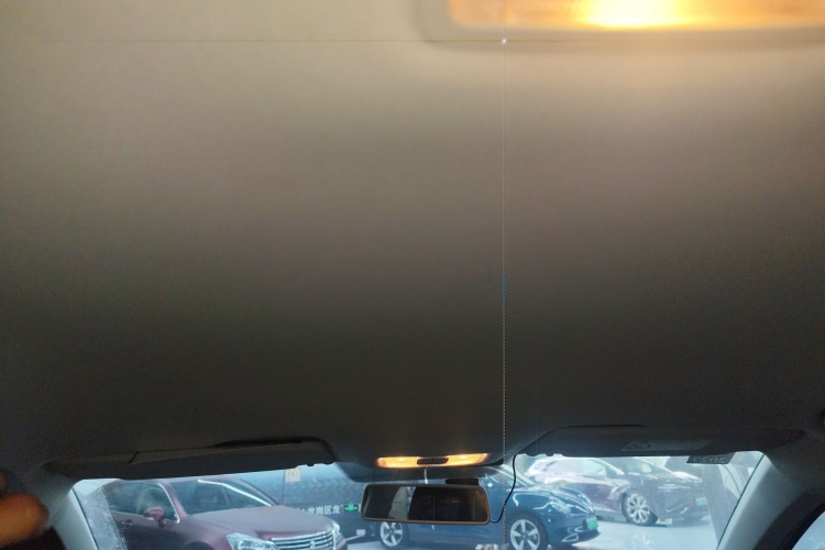 VS5 2019 car image #20