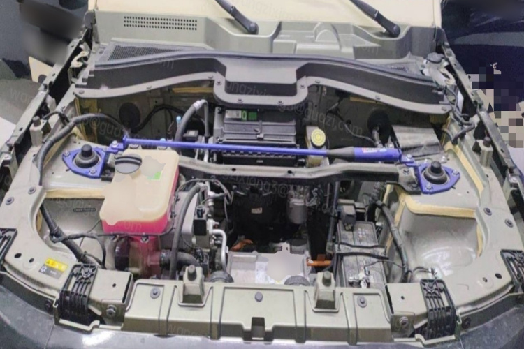 2025 car image #20