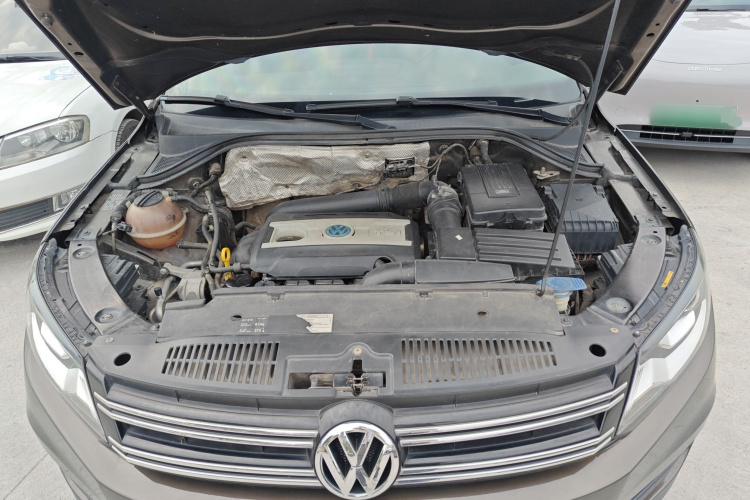 Volkswagen Tiguan 2016 car image #20