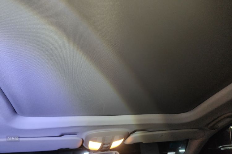 Mercedes-Benz R Class 2012 immagine di auto #20