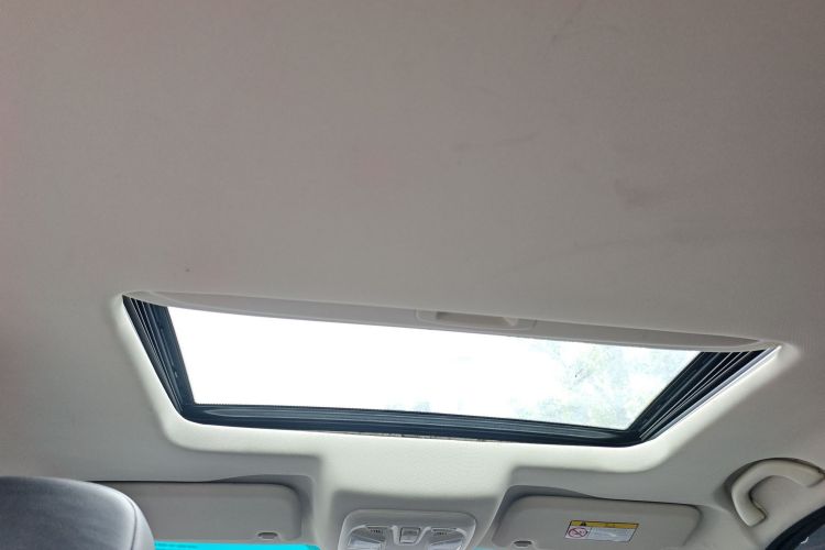 SWM X7 2021 immagine di auto #20