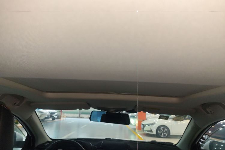 MG GT 2016 imagen de coche #20