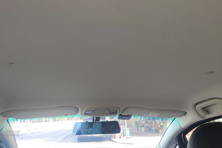 Vision X3 2018 immagine di auto #20