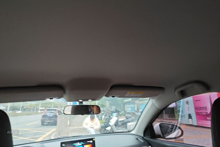 BYD e2 2022 imagem de carro #20