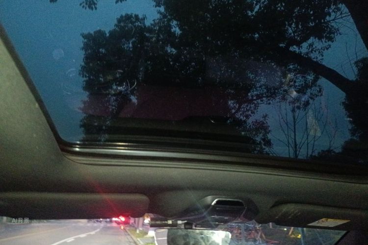 GEELY Coolray 2019 car image #20