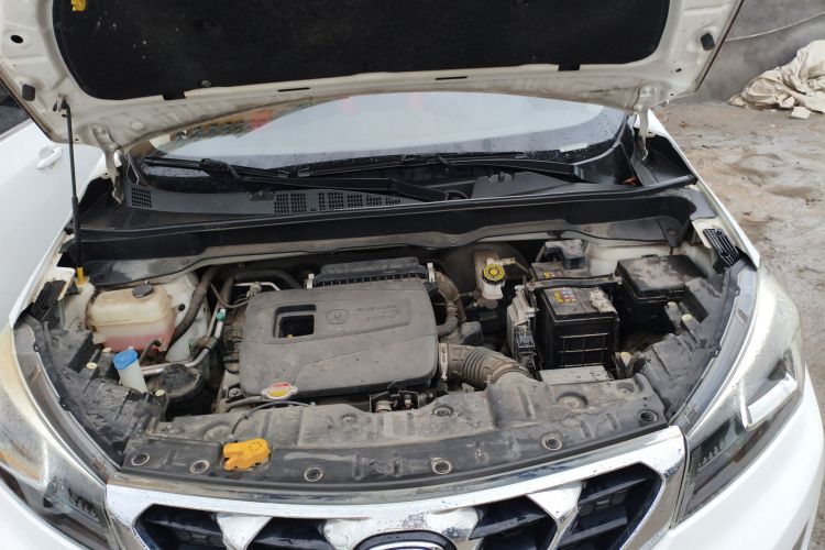 Changan CS15 2018 صورة سيارة #20