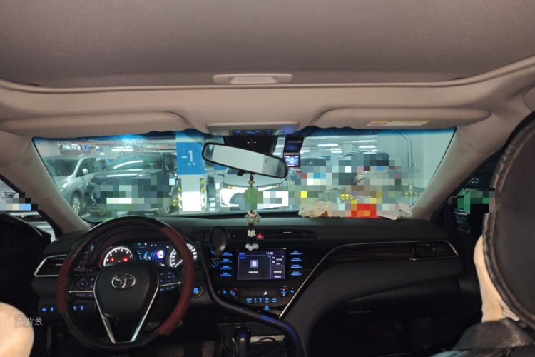 Toyota Camry 2019 immagine di auto #20