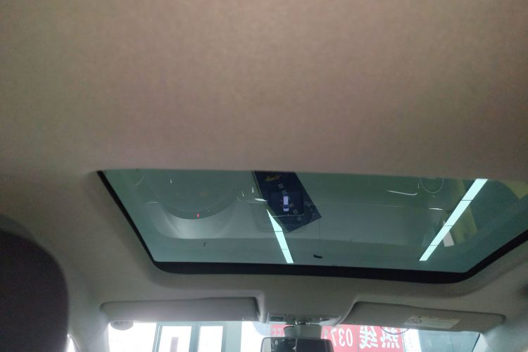 Volkswagen up! 2016 car image #20