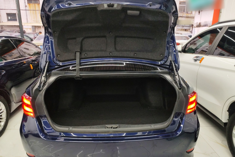 丰田 皇冠 2018 汽车图片 #20