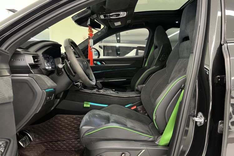 Lynk & Co 05 2022 car image #20