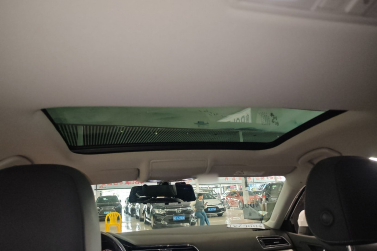 Volkswagen Lamando 2021 car image #20