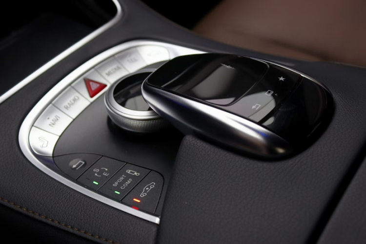 Mercedes-Benz S Class 2015 immagine di auto #20