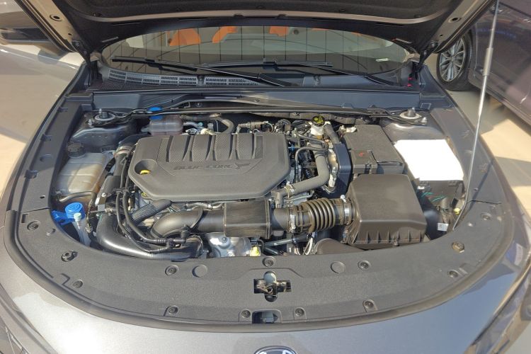 Changan UNI-V 2023 immagine di auto #20