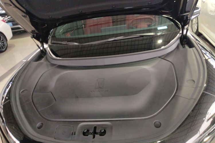 Avatr 12 2025 imagem de carro #20