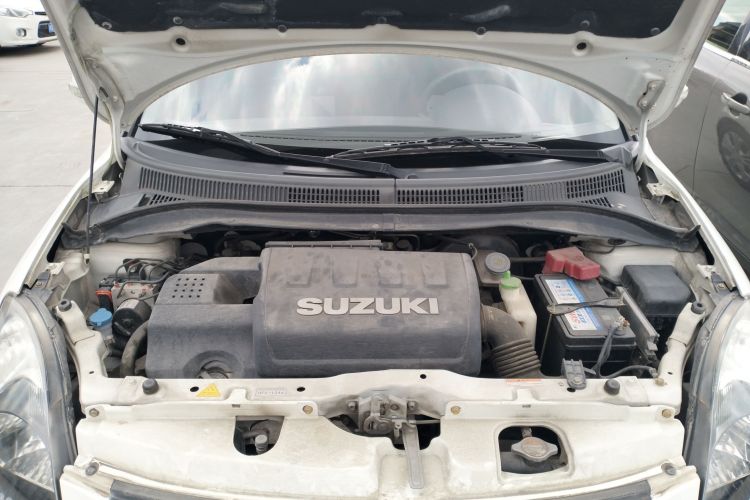 铃木 雨燕 2018 汽车图片 #20