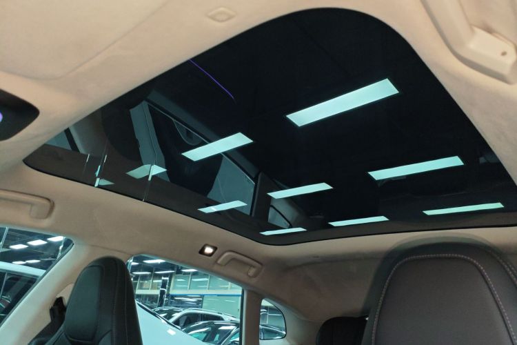 极氪 极氪001 2022 汽车图片 #20