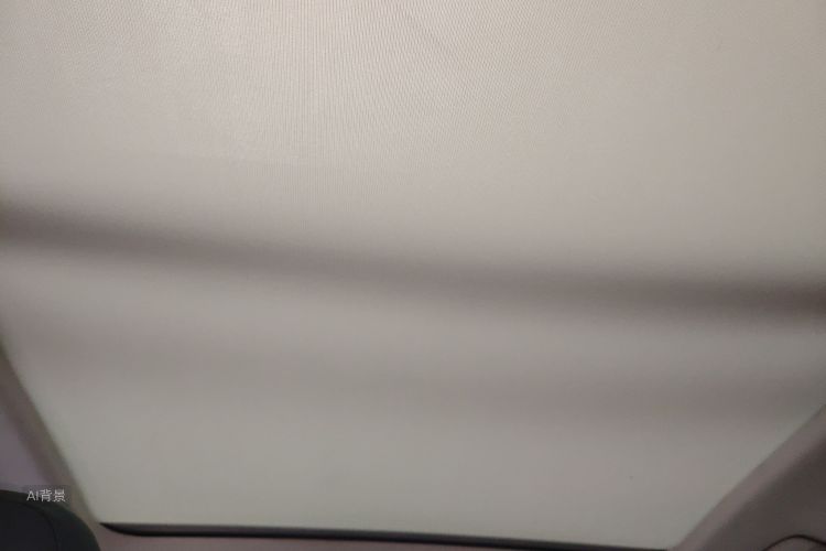 Volkswagen Touran 2018 car image #20