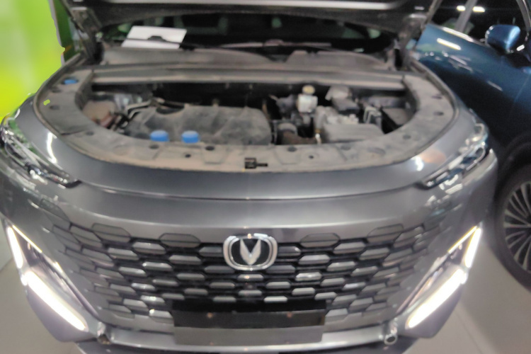 Changan UNI-K iDD 2022 car image #20