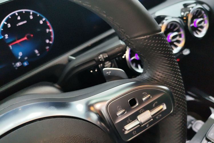 Mercedes-Benz A Class 2021 car image #20