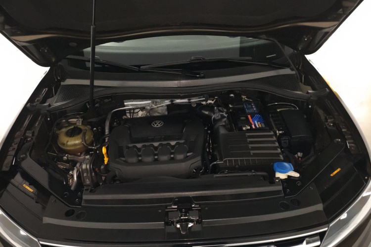 Volkswagen Tiguan L 2018 #20 Volkswagen Tiguan L 2018 car image #20