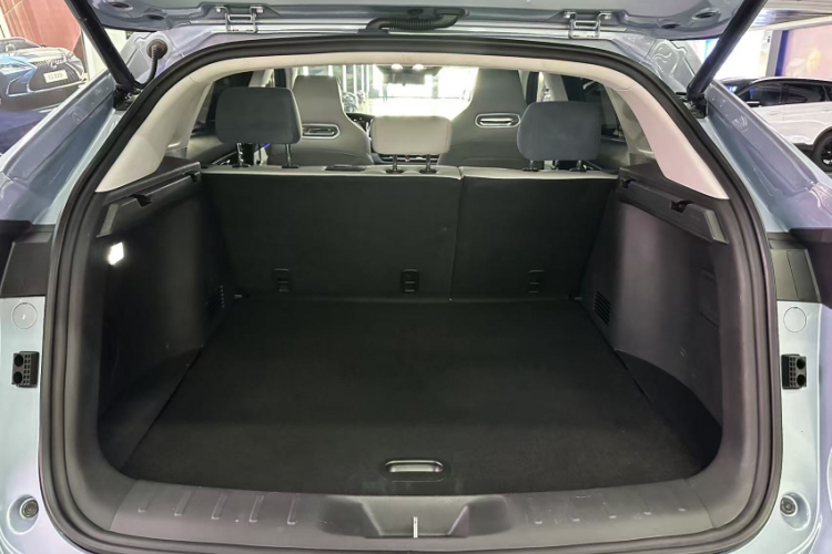 Changan UNI-K iDD 2022 immagine di auto #20